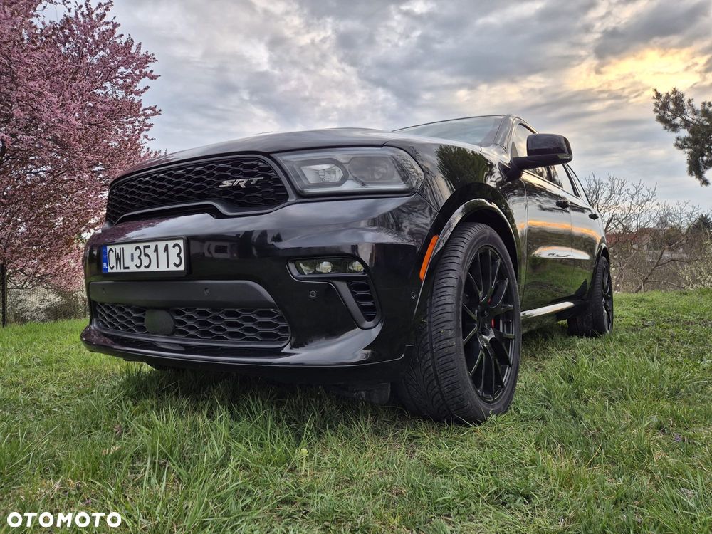 Dodge Durango 6.4 SRT - 4