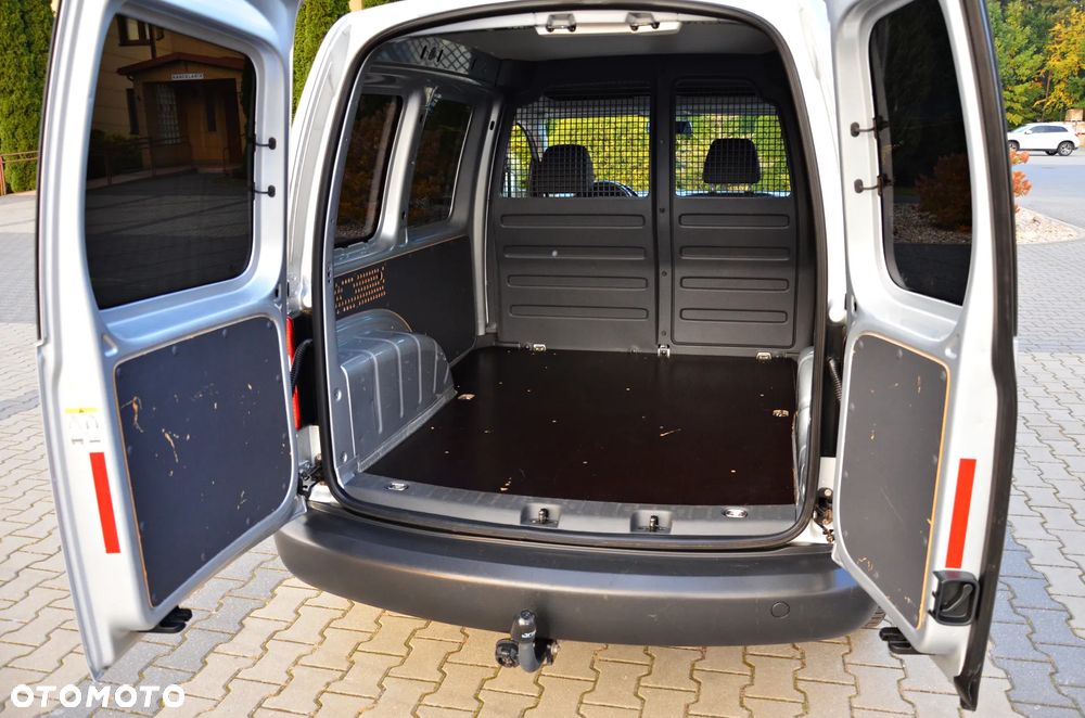 Volkswagen Caddy - 32