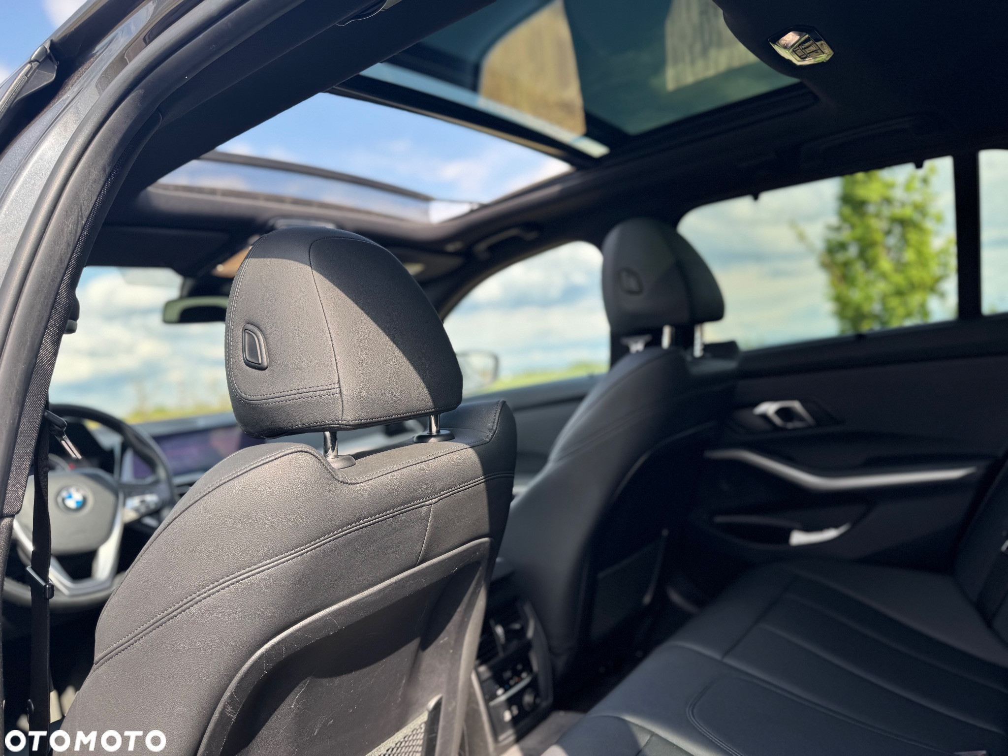 BMW Seria 3 318d Luxury Line - 15