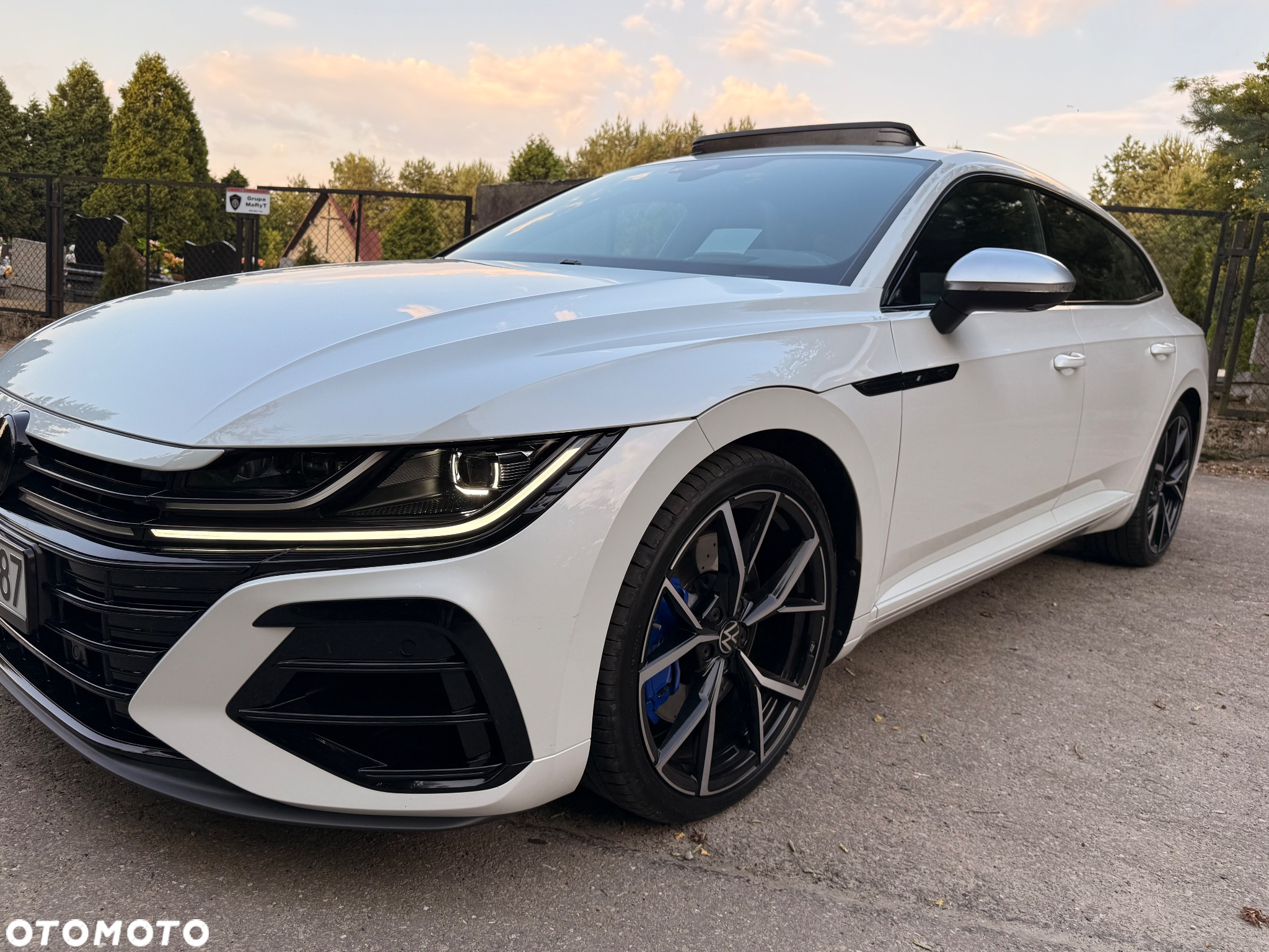 Volkswagen Arteon 2.0 TSI 4Motion R DSG - 16