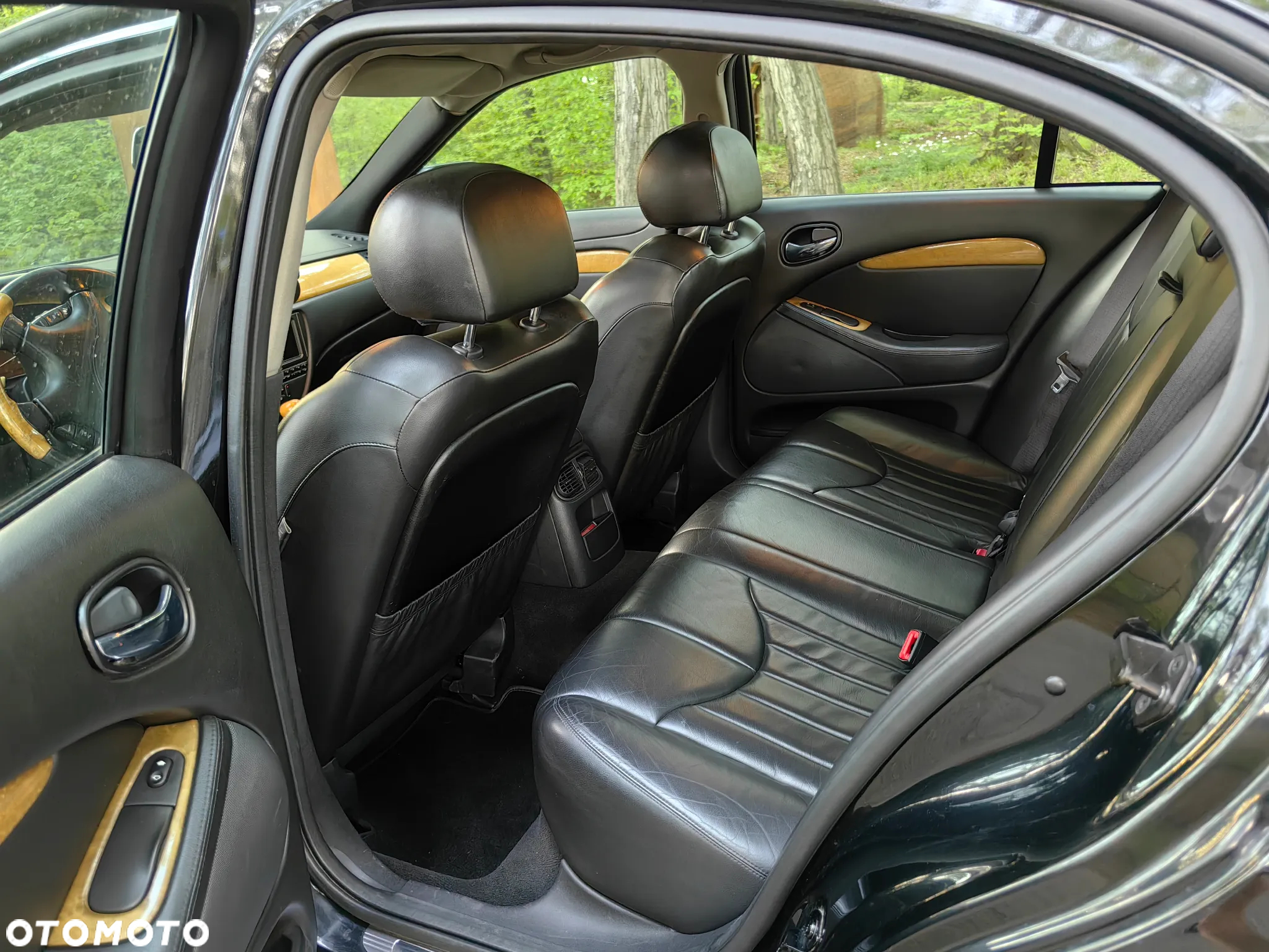 Jaguar S-Type 4.0 V8 - 8