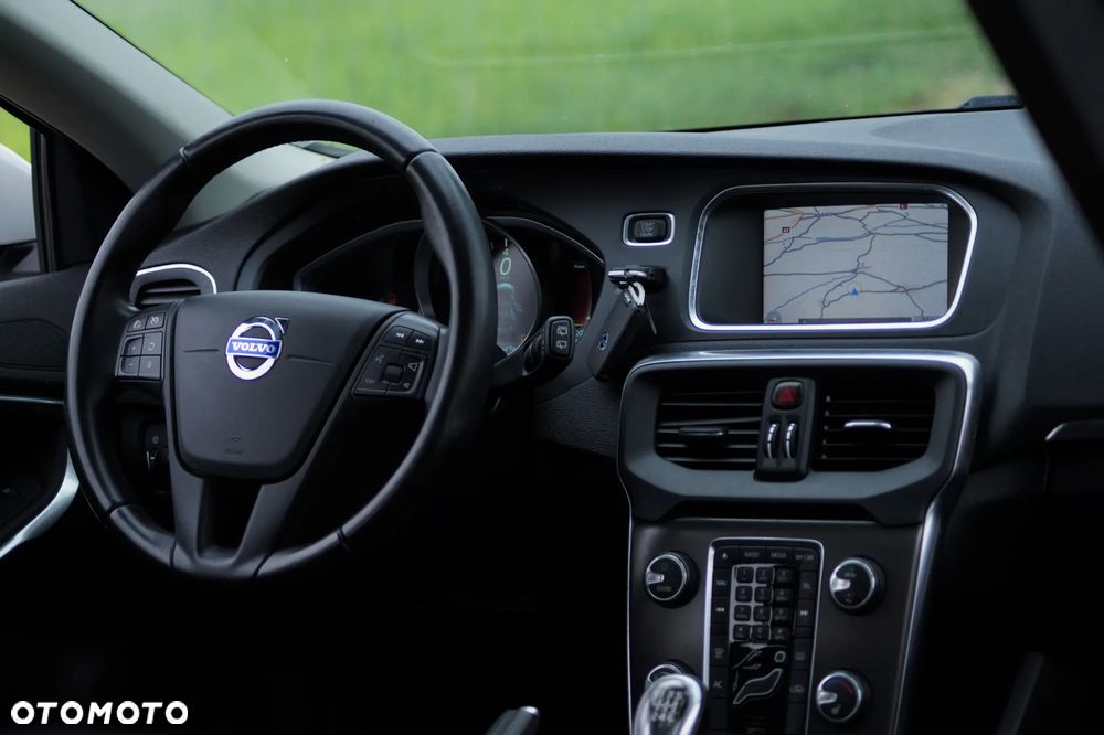 Volvo V40 - 35