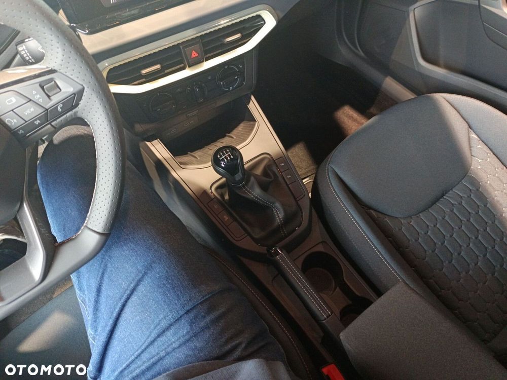 Seat Arona - 15