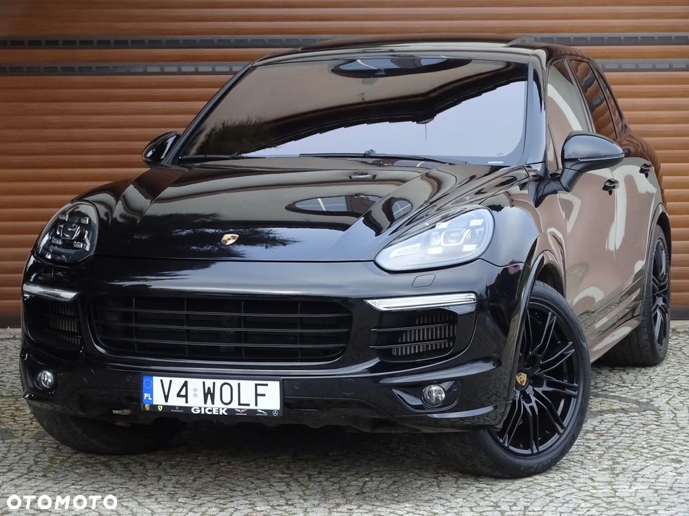 Porsche Cayenne GTS - 25