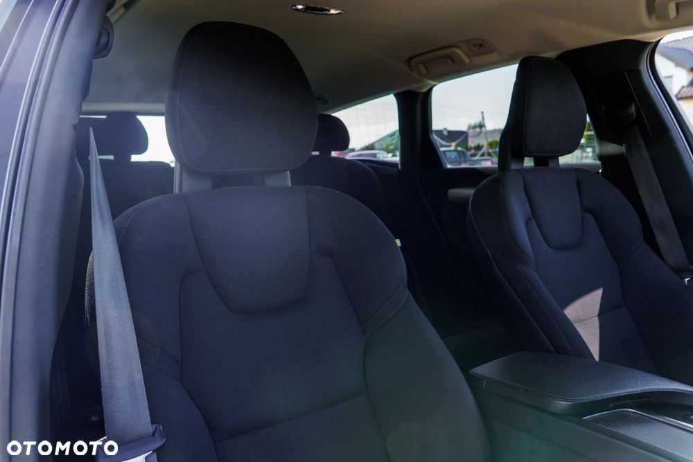 Volvo V90 D4 Momentum - 16