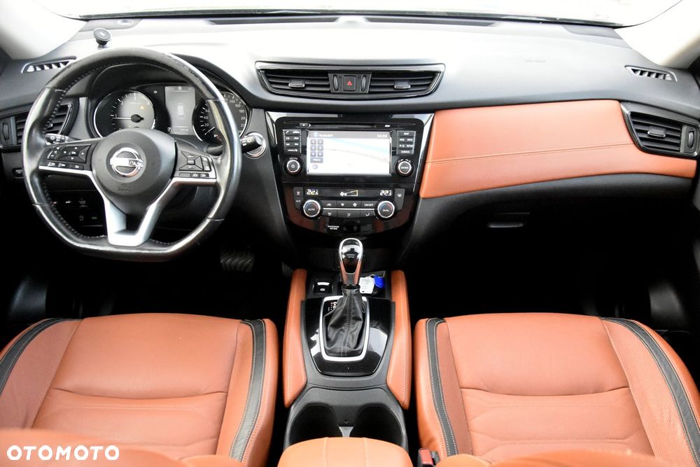 Nissan X-Trail 1.6 DCi Xtronic Tekna - 24