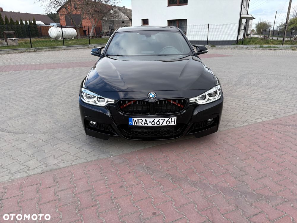 BMW Seria 3 330d M Sport - 2