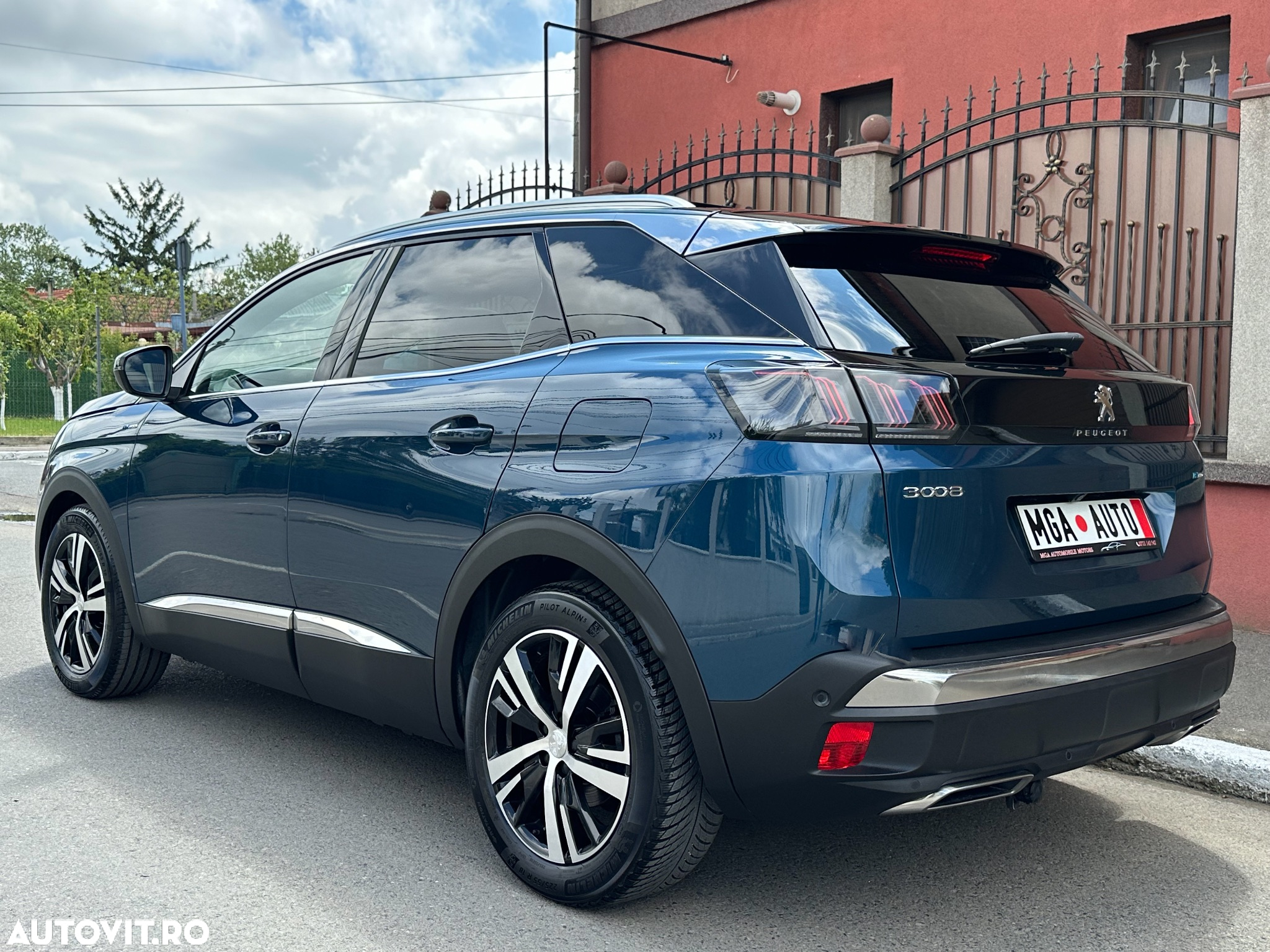 Peugeot 3008 PHEV EAT8 GT Pack - 24