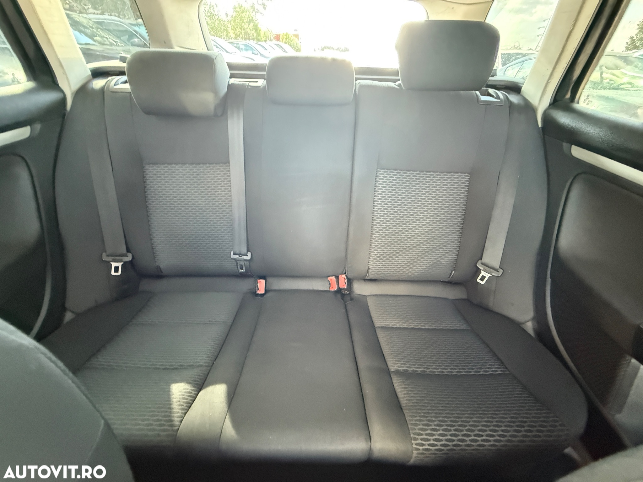 Volkswagen Golf Variant 1.6 TDI DPF Trendline - 16