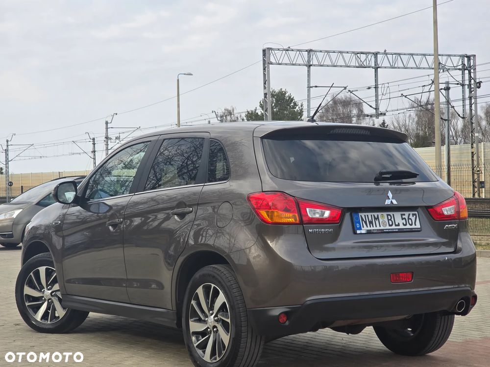 Mitsubishi ASX 1.8 DI-D 2WD Diamant Edition - 9