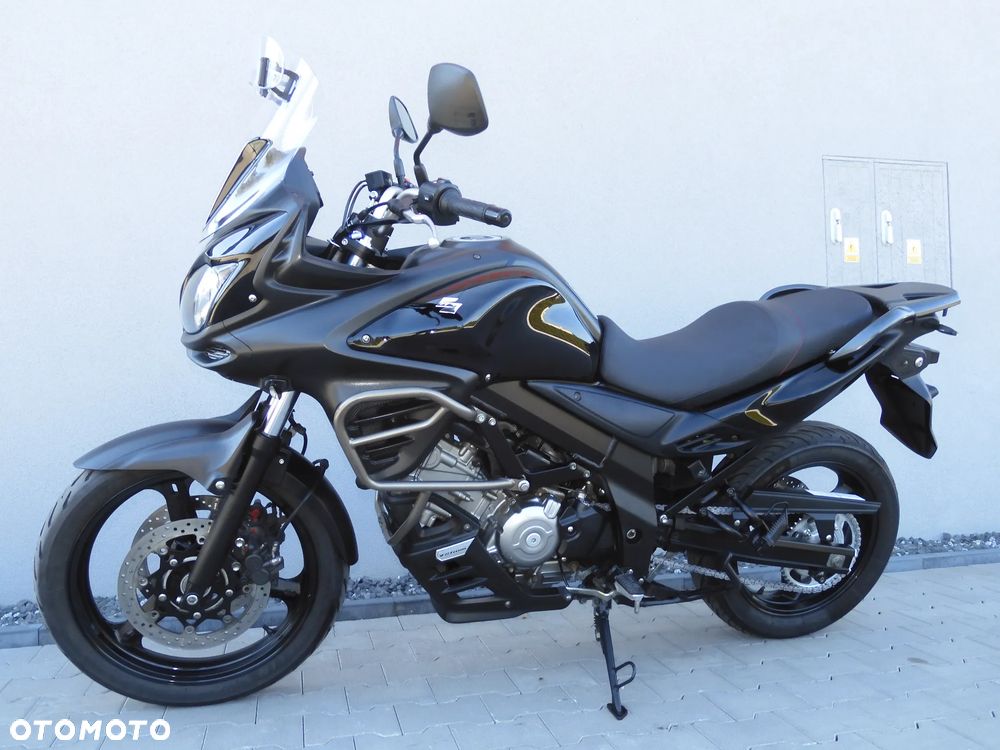 Suzuki V-STROM - 23