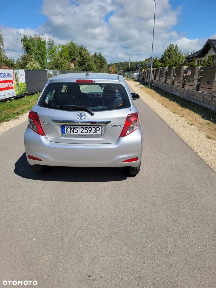 Toyota Yaris - 5