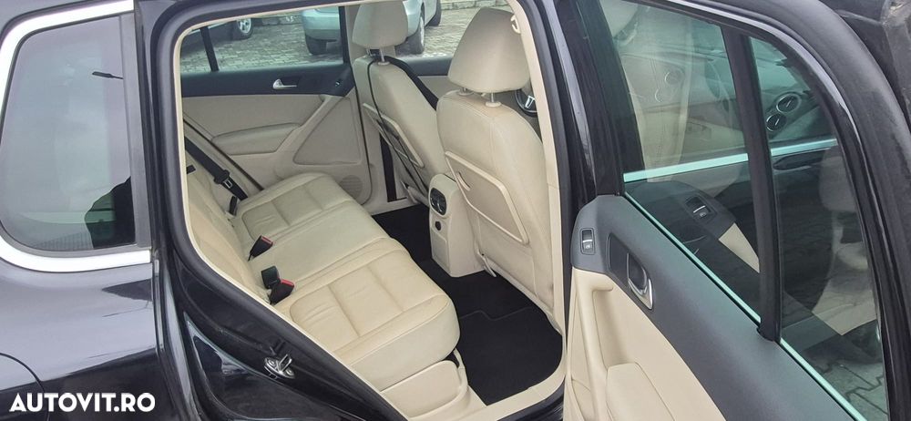 Volkswagen Tiguan - 10