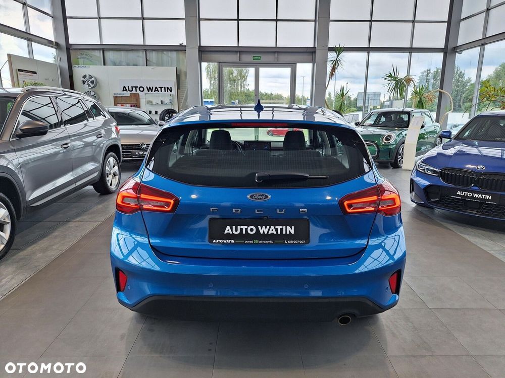 Ford Focus 1.0 EcoBoost Titanium - 11