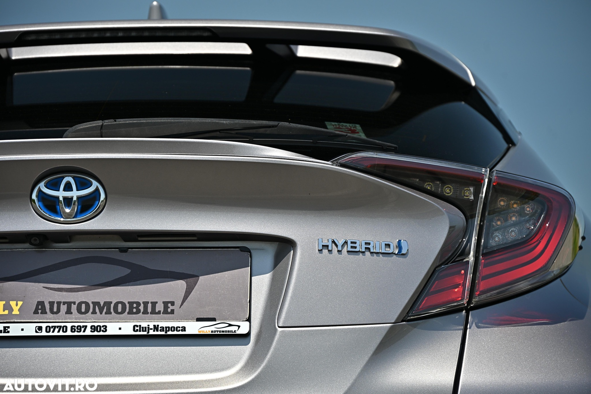 Toyota C-HR Hybrid Style Selection - 34