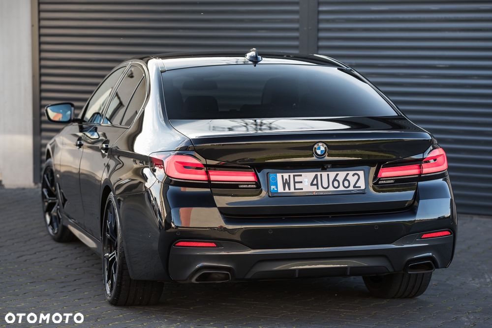 BMW Seria 5 530i xDrive Sport Line sport - 11
