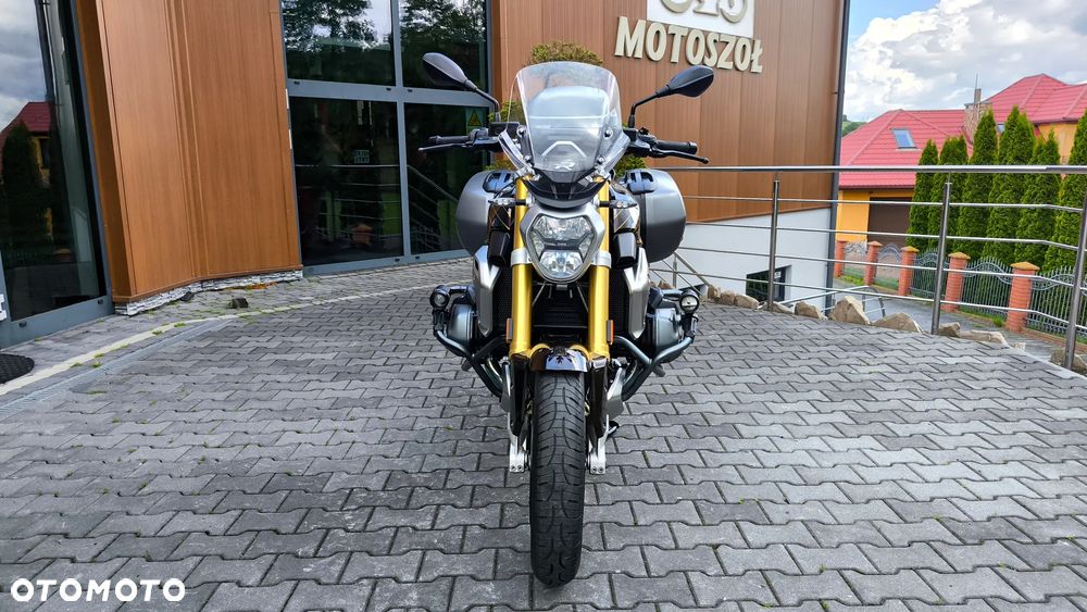 BMW R - 3