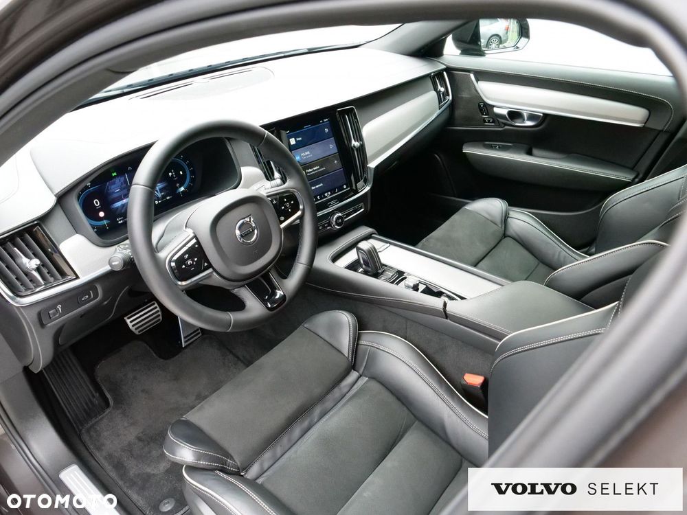 Volvo S90 - 17