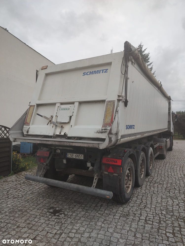 Schmitz Cargobull SKI 24 8.2 - 2