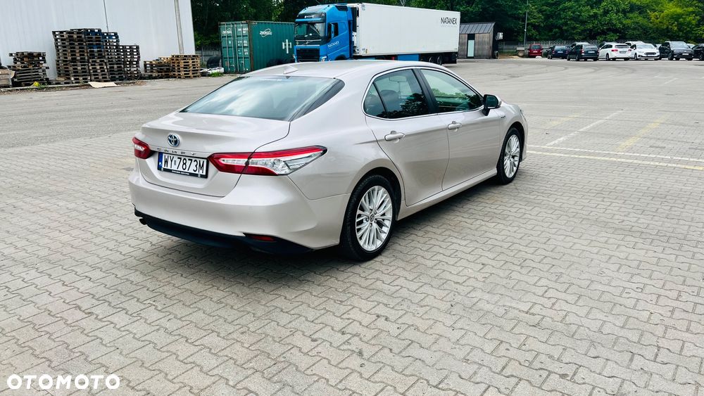 Toyota Camry 2.5 Hybrid Comfort CVT - 5