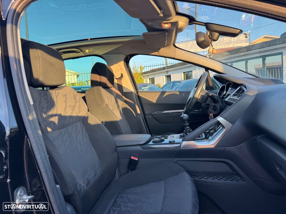 Peugeot 3008 1.6 HDi Executive - 9