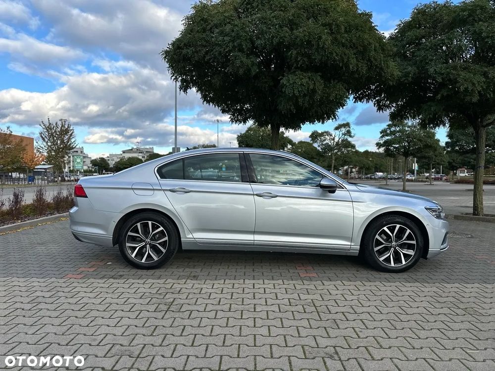 Volkswagen Passat 2.0 TSI Business DSG - 10