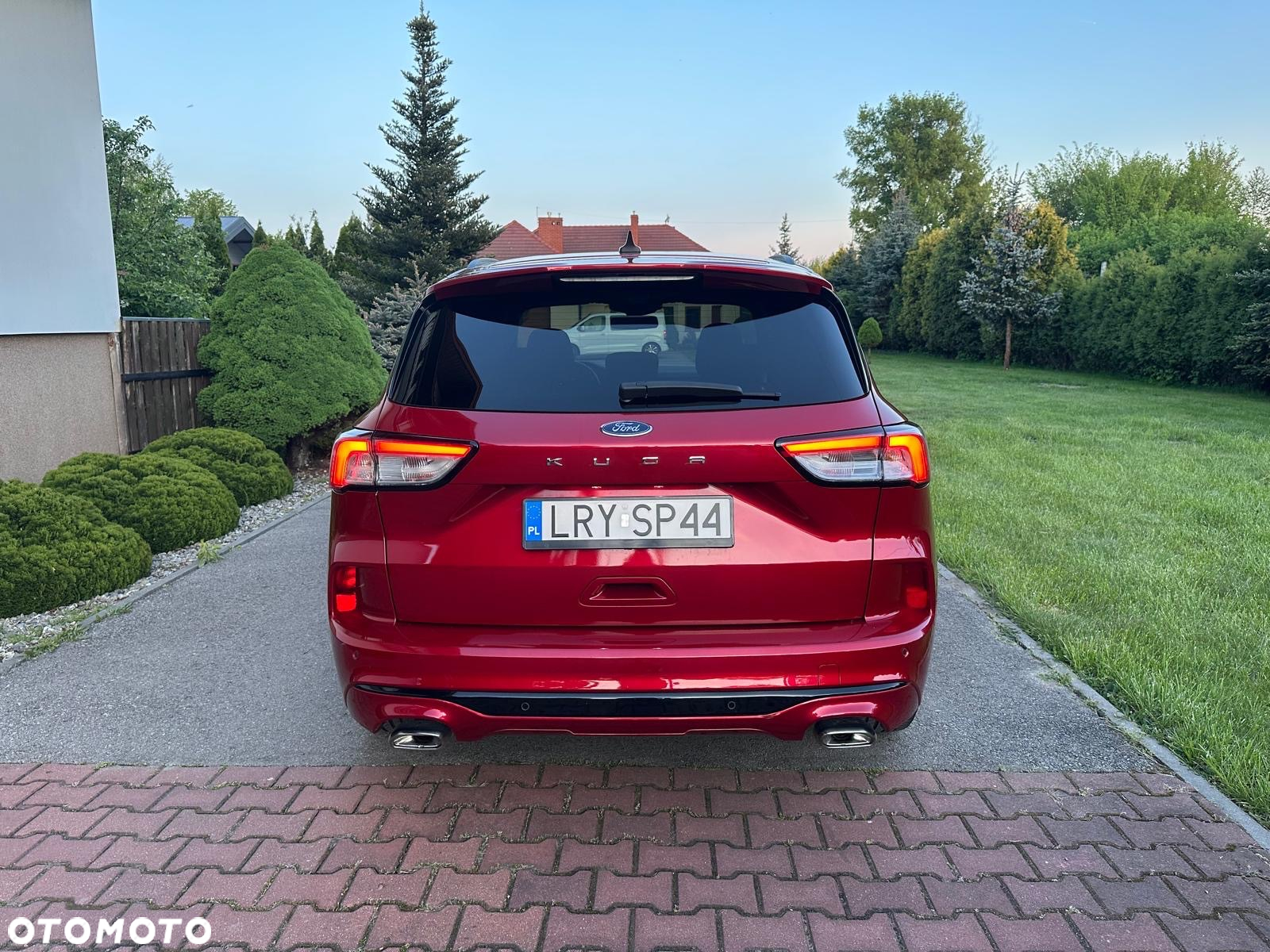 Ford Kuga 1.5 EcoBoost ST-LINE - 5
