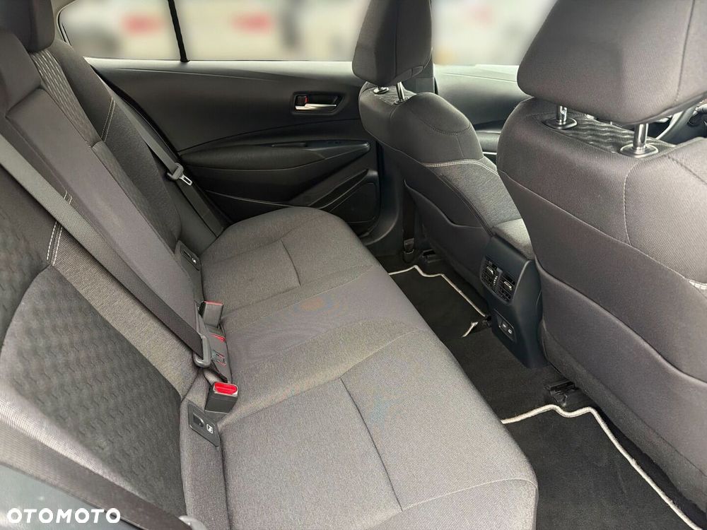 Toyota Corolla 1.8 Hybrid Style - 11