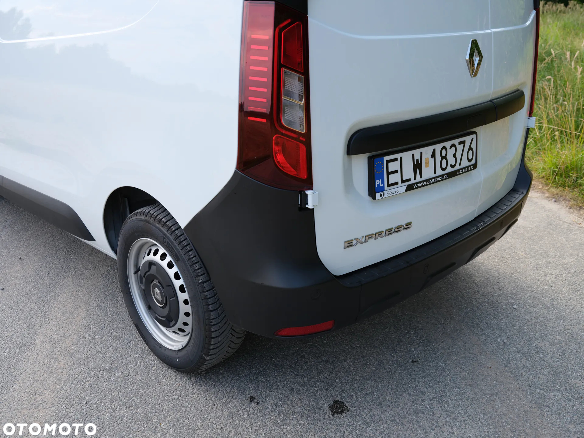 Renault Express Van - 10