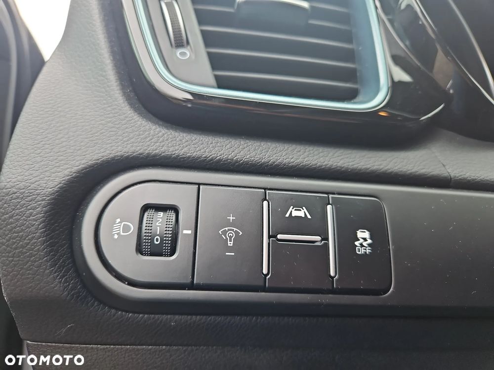 Kia XCeed 1.6 T-GDI Tribute DCT - 14