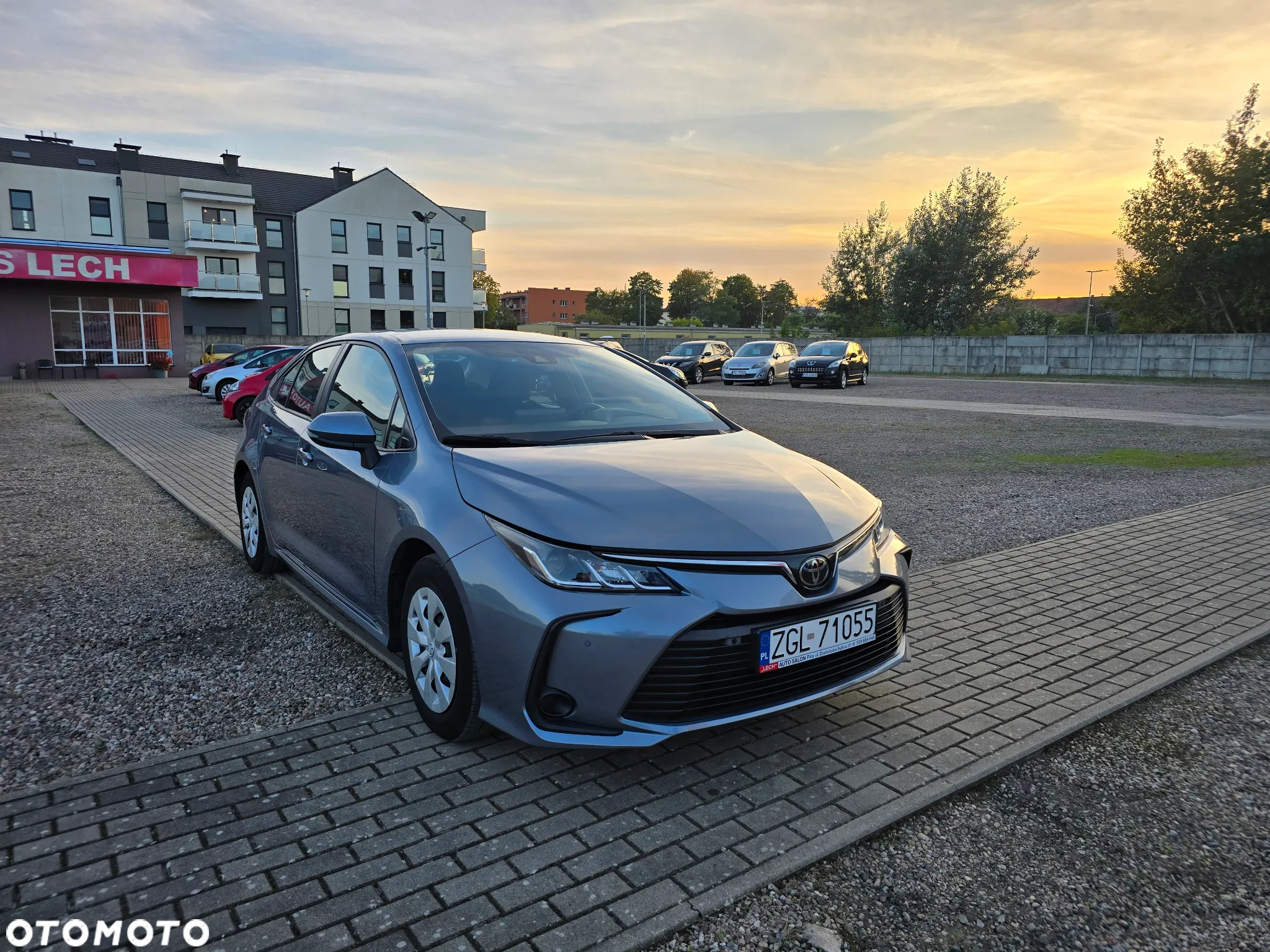 Toyota Corolla 1.6 Active - 3