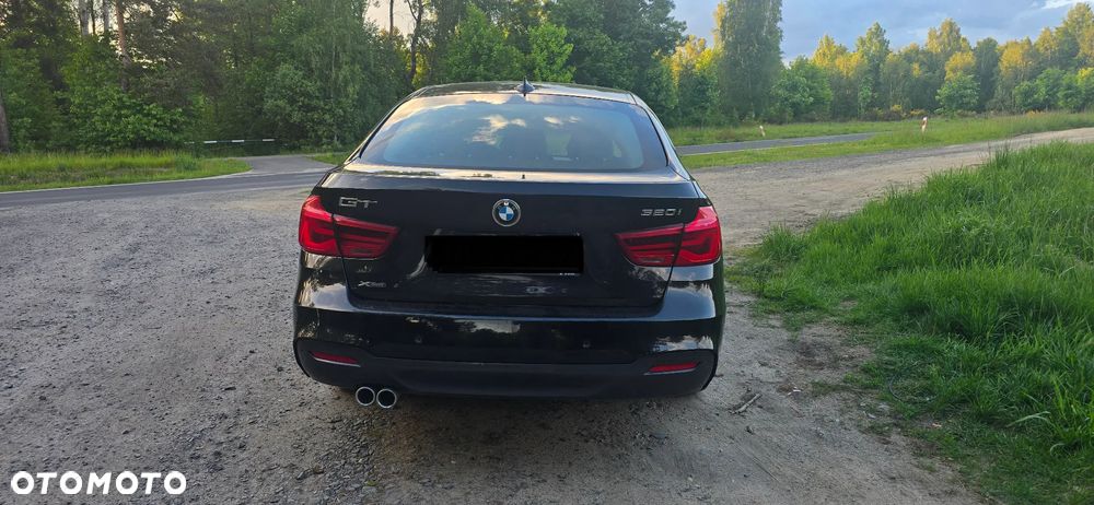 BMW 3GT 320i xDrive M Sport - 10