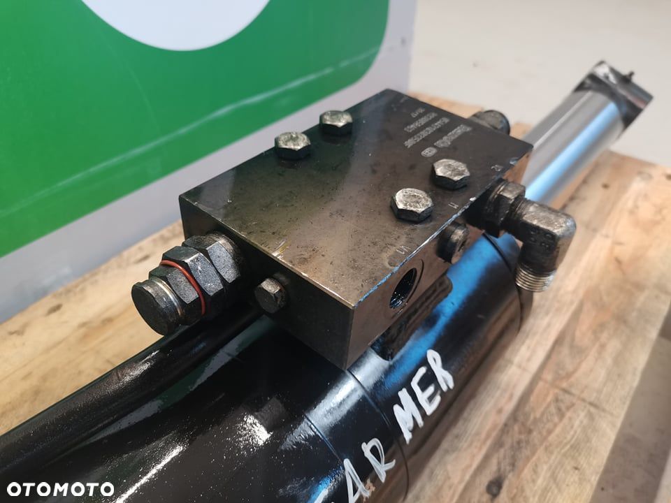 Deci Agri Farmer {Cylinder hydrauliczny wysypu} - 7