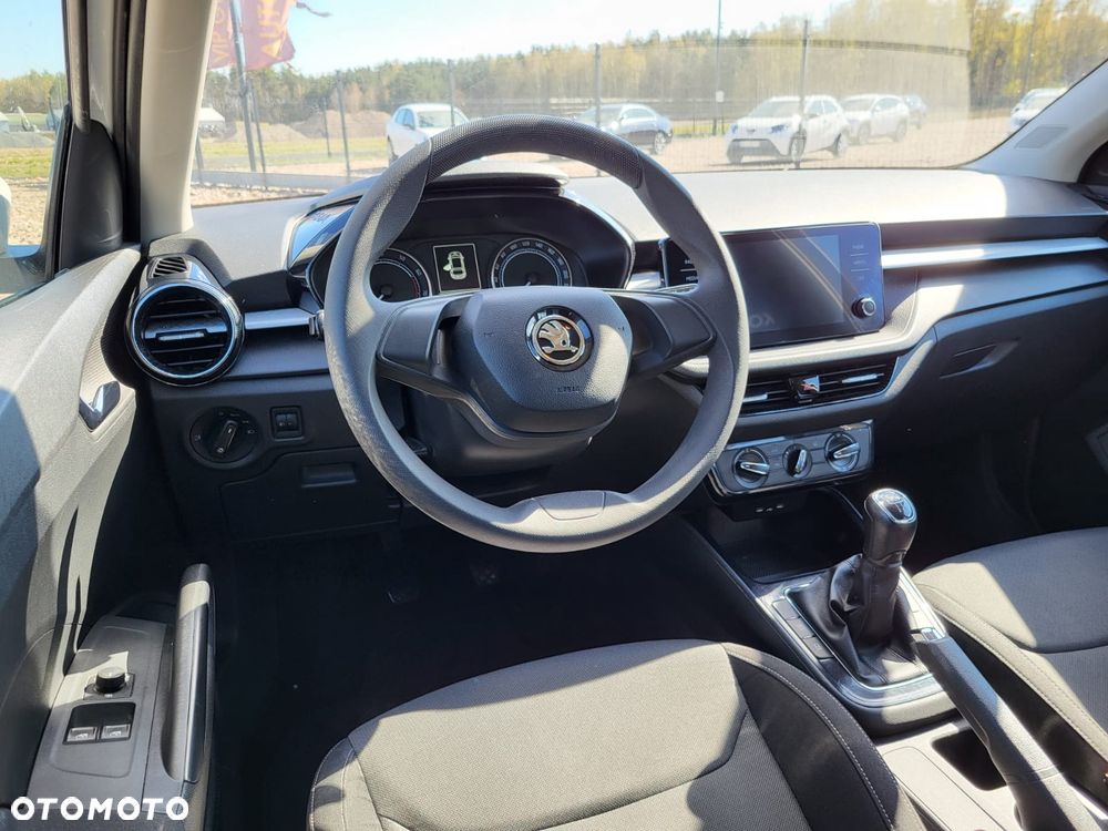 Skoda Fabia 1.0 Ambition - 9