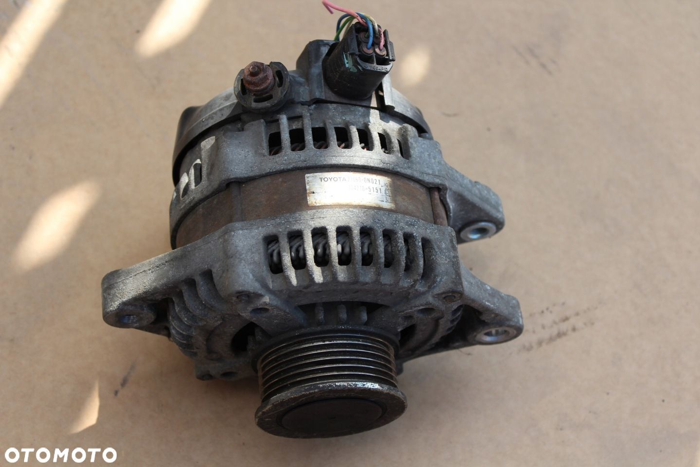 ALTERNATOR TOYOTA AURIS I E15 1.4 D4D 27060-0N021 - 1