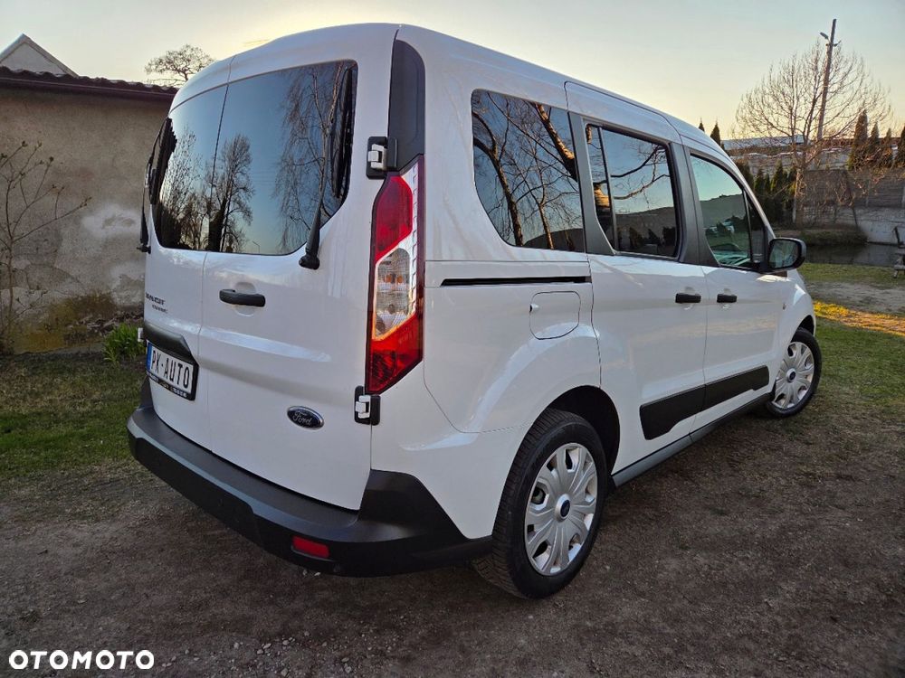 Ford Transit Connect - 31