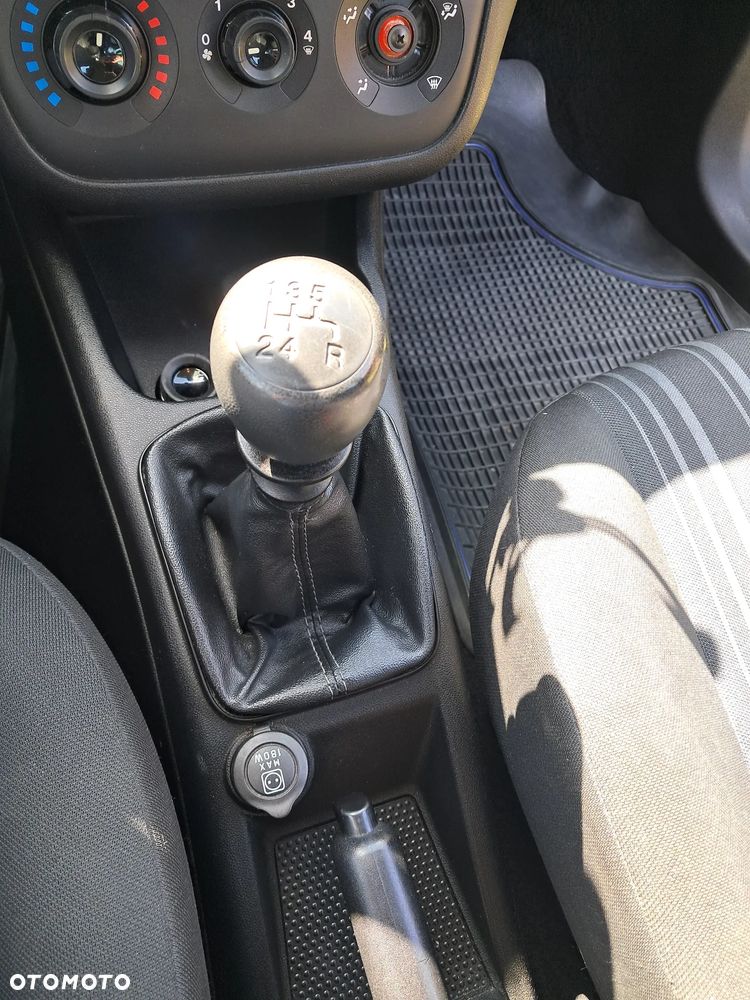 Fiat Punto Evo 1.4 8V Active - 7