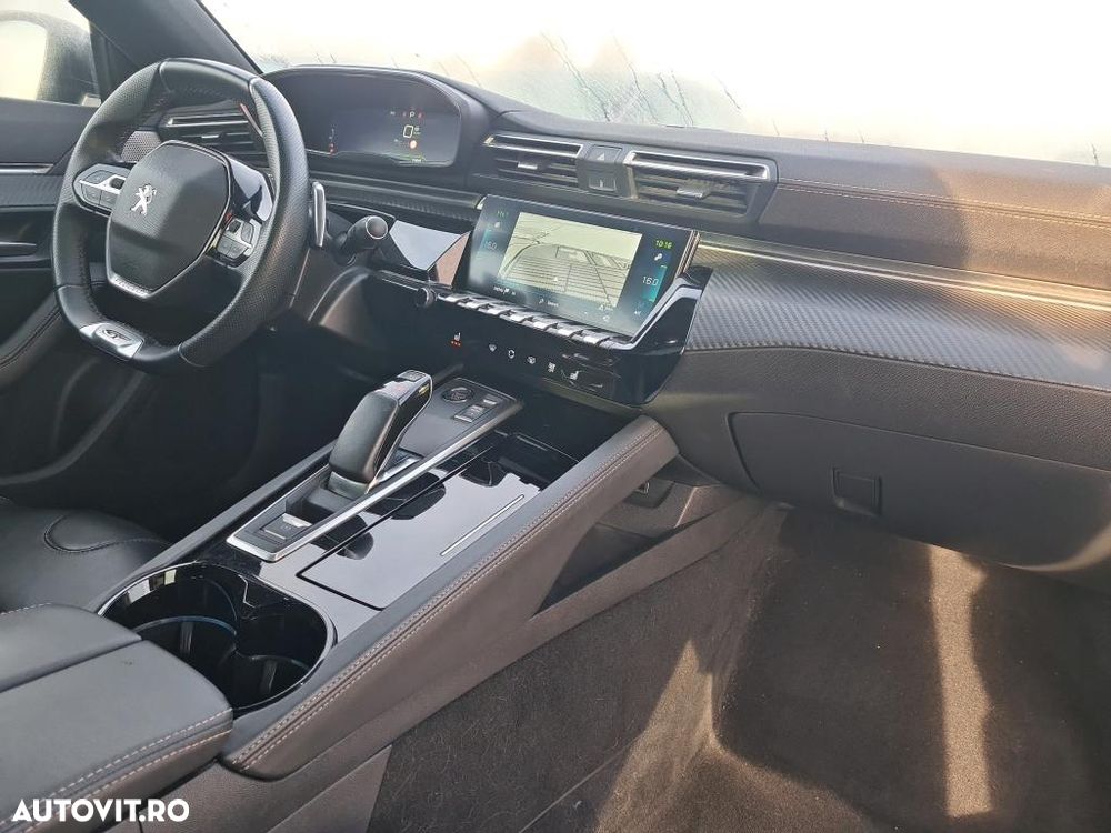 Peugeot 508 Plug-In Hybrid 225 e-EAT8 GT - 8