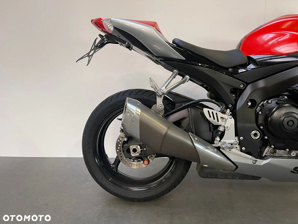 Suzuki GSX-R - 2