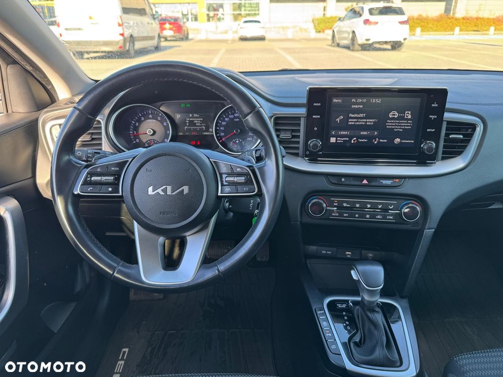 Kia Ceed 1.5 T-GDI M DCT - 8