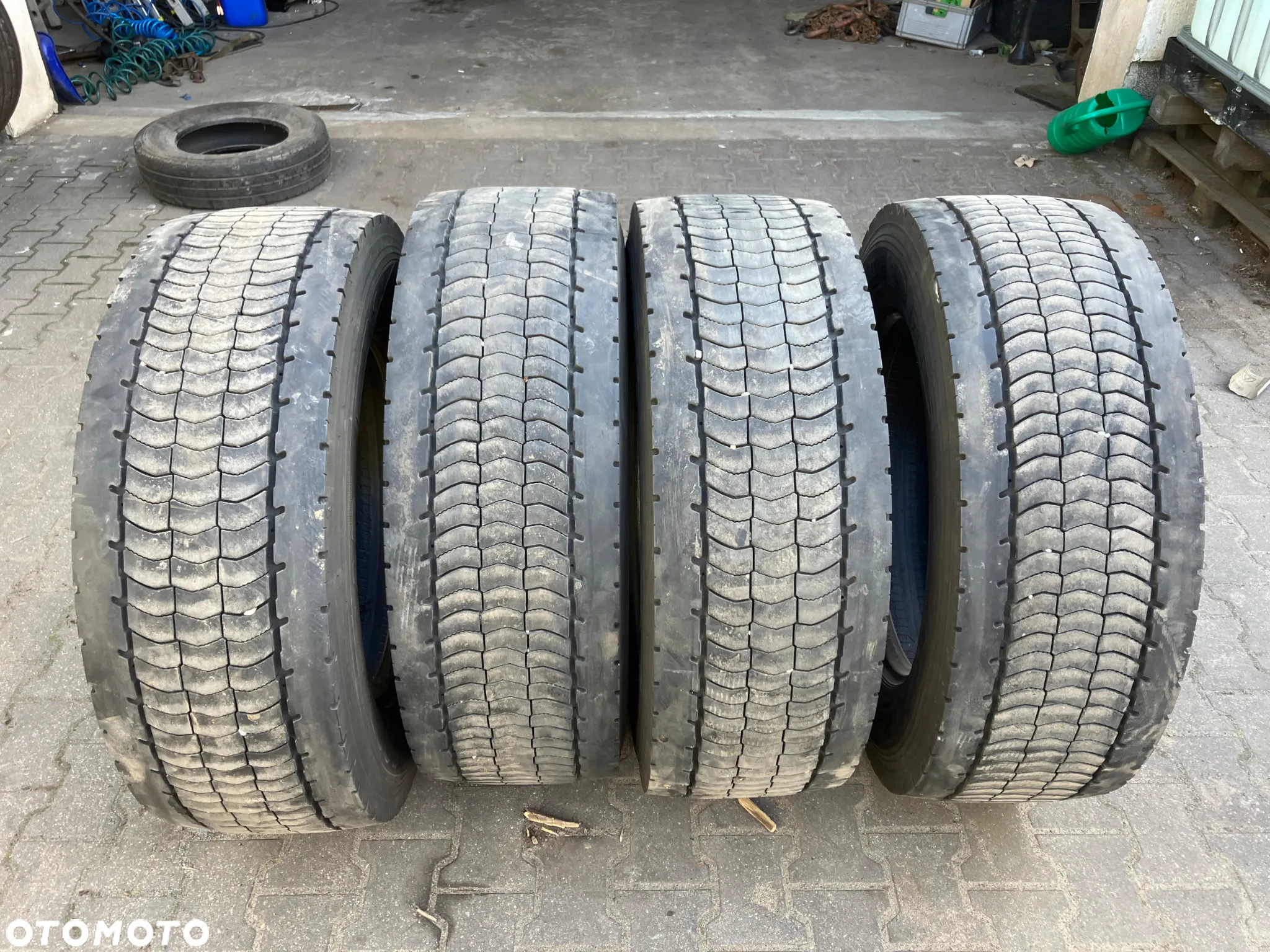 Opony 19,5", 22,5" - 6