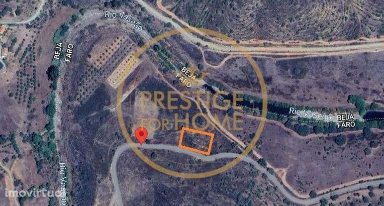 Terreno rústico com 1700 M2, situado a poucos minutos da pitoresca al - Grande imagem: 2/3