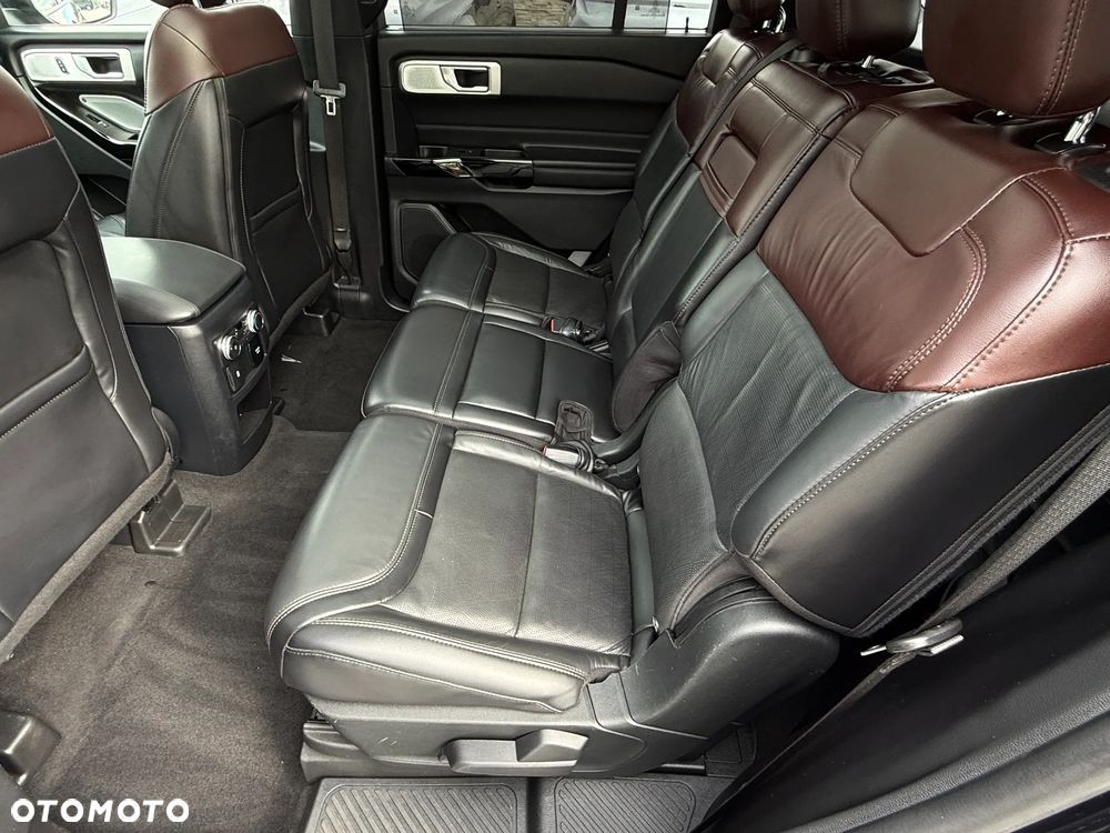 Ford Explorer EcoBoost Plug-in Hybrid PLATINUM - 32