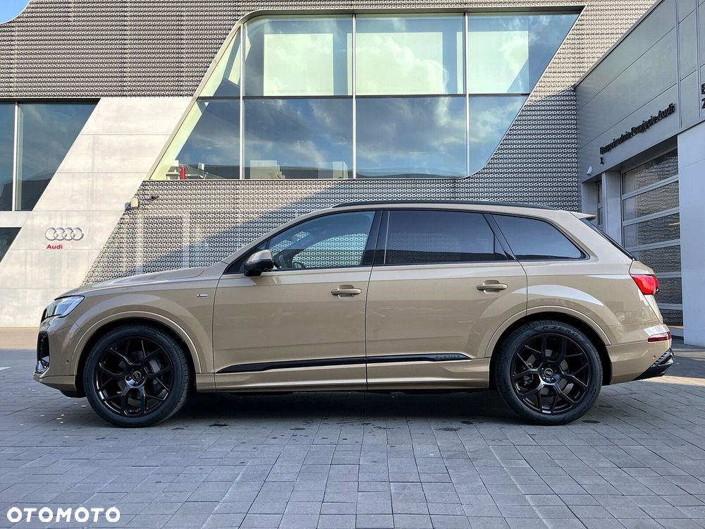 Audi Q7 - 7