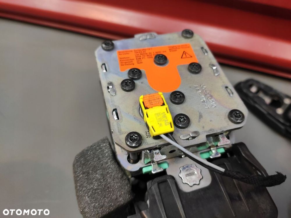 AUDI A7 4G8 LIFT A6 C7 PAS LEWY PRZÓD CZARNY NAPINACZ PIROTECHNIK SPRAWNY - 13