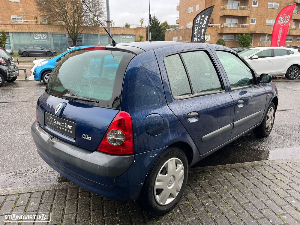 Renault Clio 1.2 16V Expression - 6