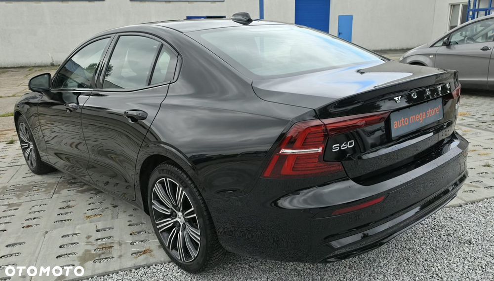 Volvo S60 B4 B DKG Plus Dark - 7