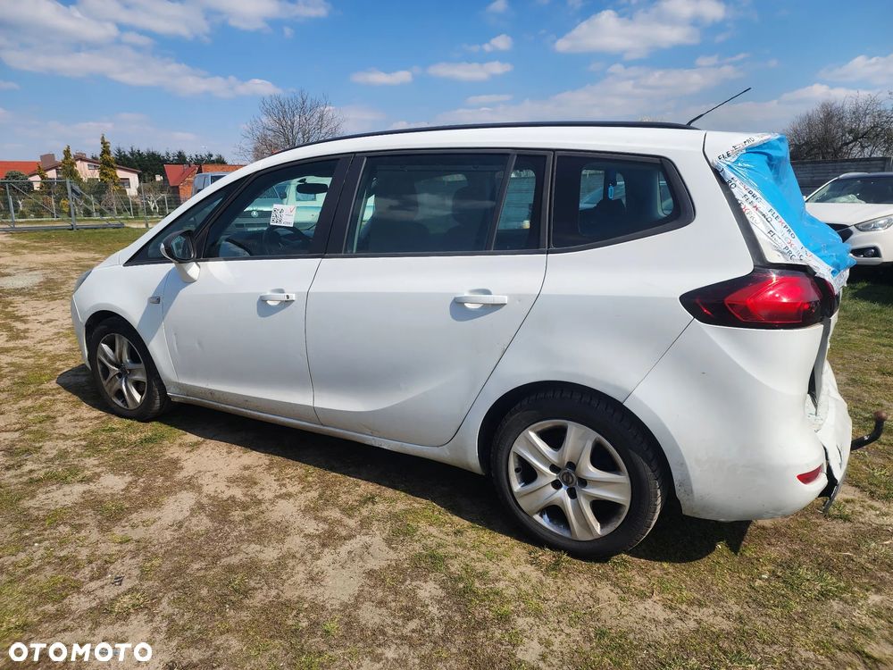 Opel Zafira Tourer 1.4 Turbo Style - 3