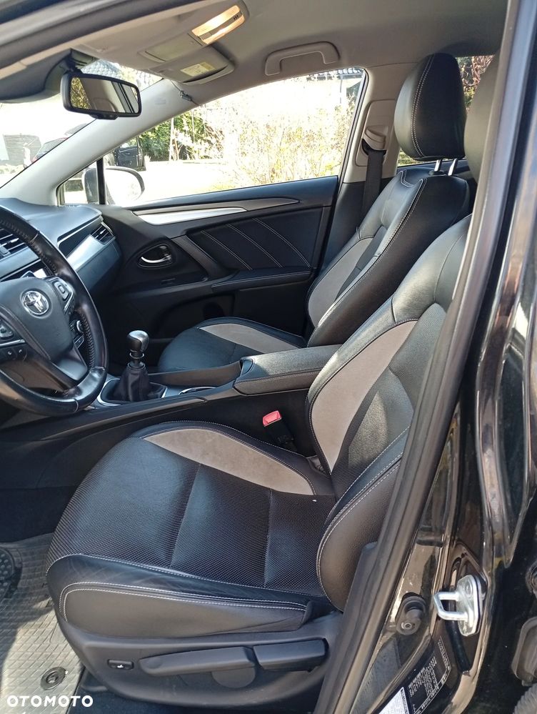 Toyota Avensis 2.0 D-4D Prestige - 7
