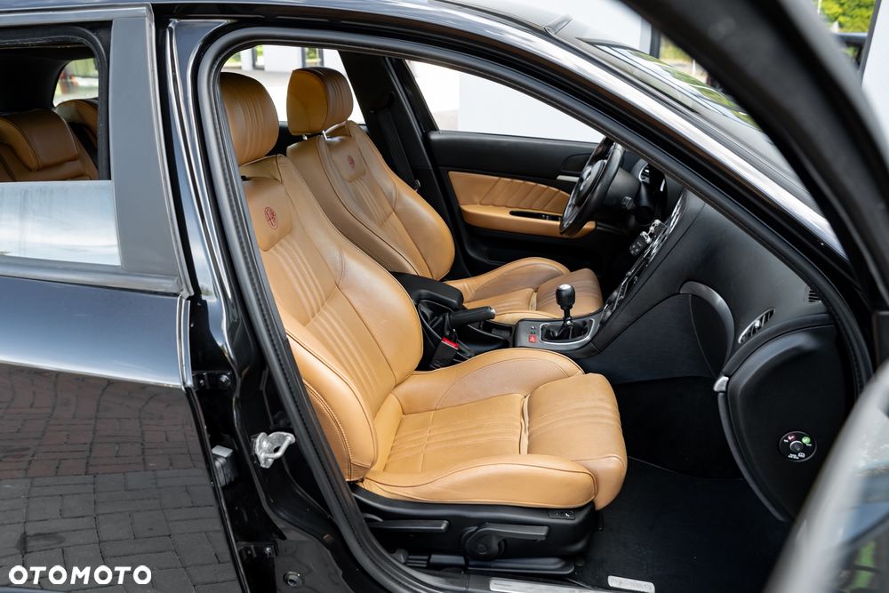 Alfa Romeo 159 1750TBi Sport - 25